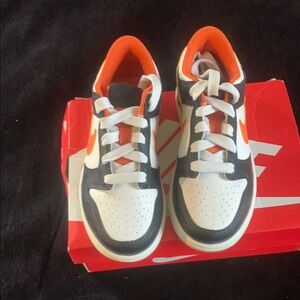 Nike Dunk Low PRM “Halloween”